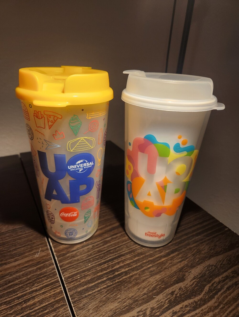 2 Universal Freestyle Cups UOAP
